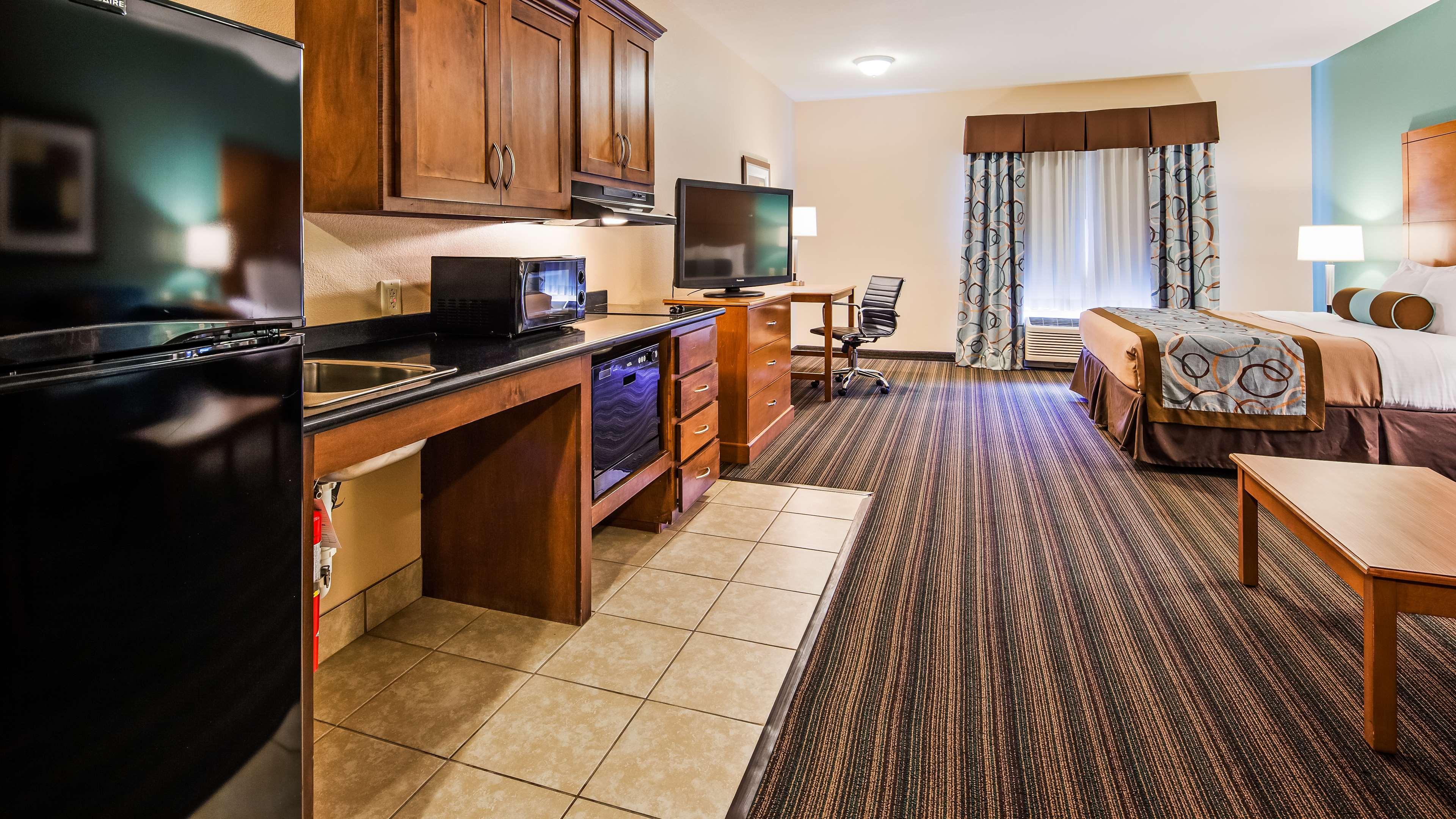 Best Western Plus Seminole Hotel & Suites Εξωτερικό φωτογραφία